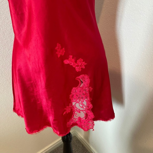 Victoria's Secret Red Satin Lace Trim Mini Slip Dress Open Back S Romantic Y2K - Picture 7 of 10